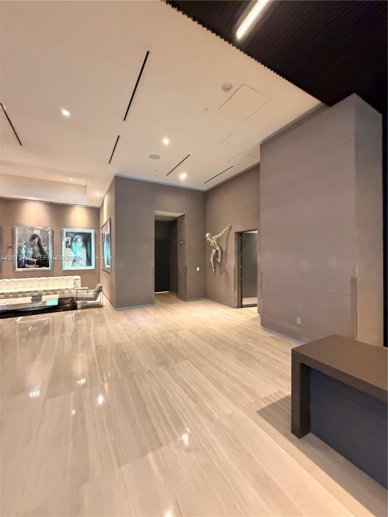 1080 Brickell Ave , Unit 913, Miami, FL 33131 Photo