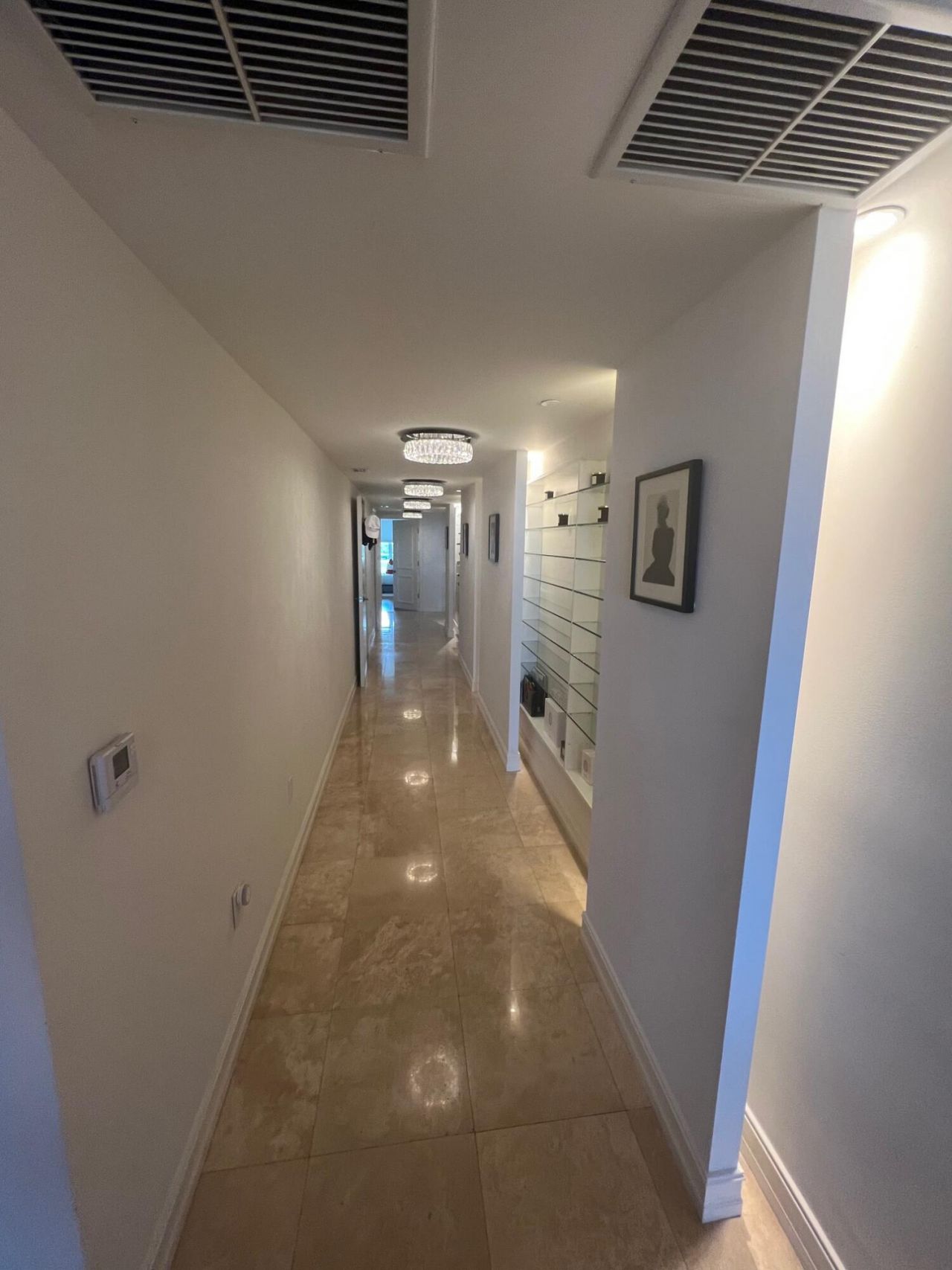 20201 E Country Club Drive, Unit 1009, Aventura, FL 33180 Photo