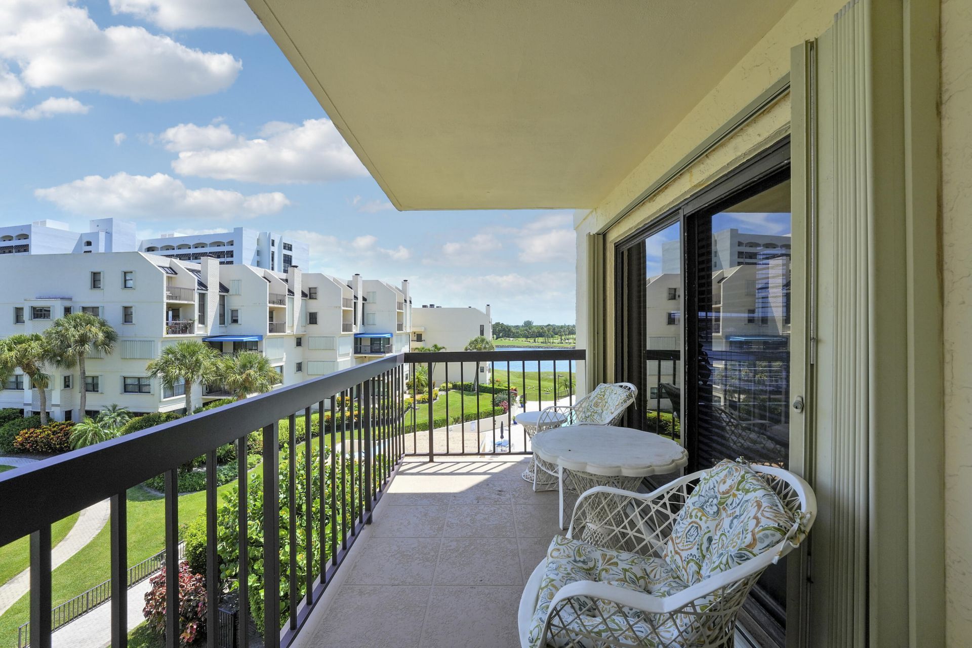 372 Golfview Road, Unit 403, North Palm Beach, FL 33408 Photo