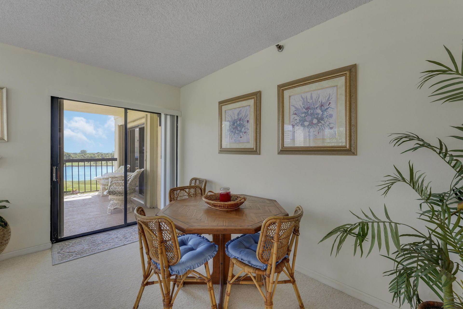 372 Golfview Road, Unit 403, North Palm Beach, FL 33408 Photo