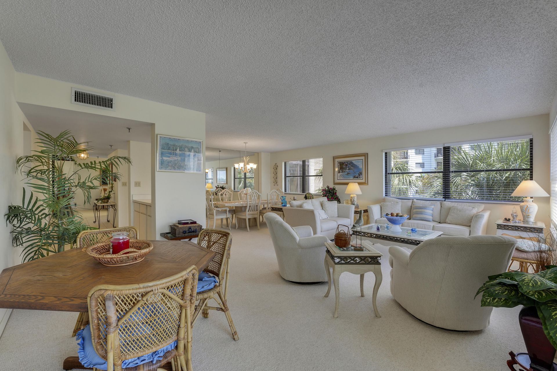 372 Golfview Road, Unit 403, North Palm Beach, FL 33408 Photo