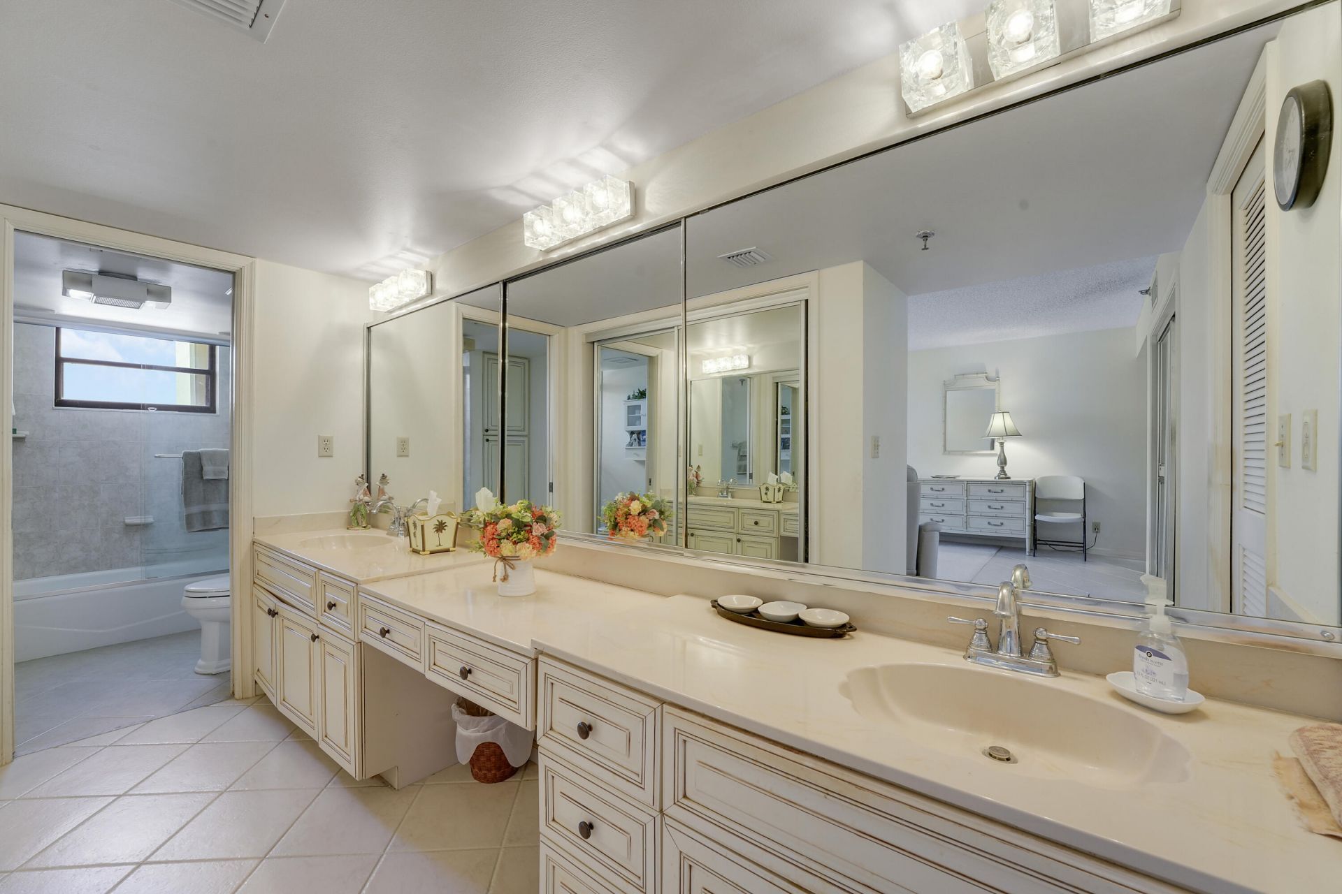 372 Golfview Road, Unit 403, North Palm Beach, FL 33408 Photo