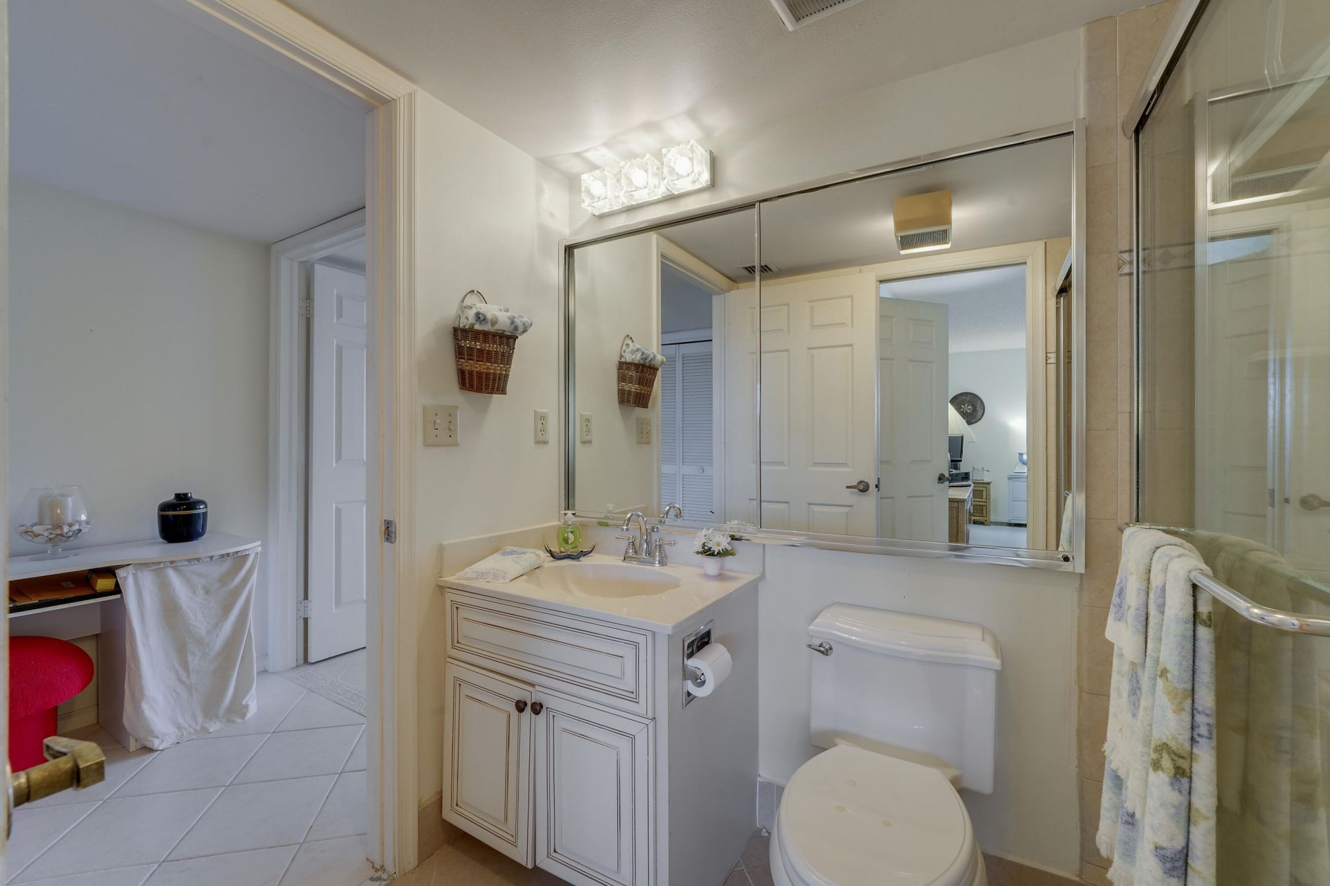 372 Golfview Road, Unit 403, North Palm Beach, FL 33408 Photo