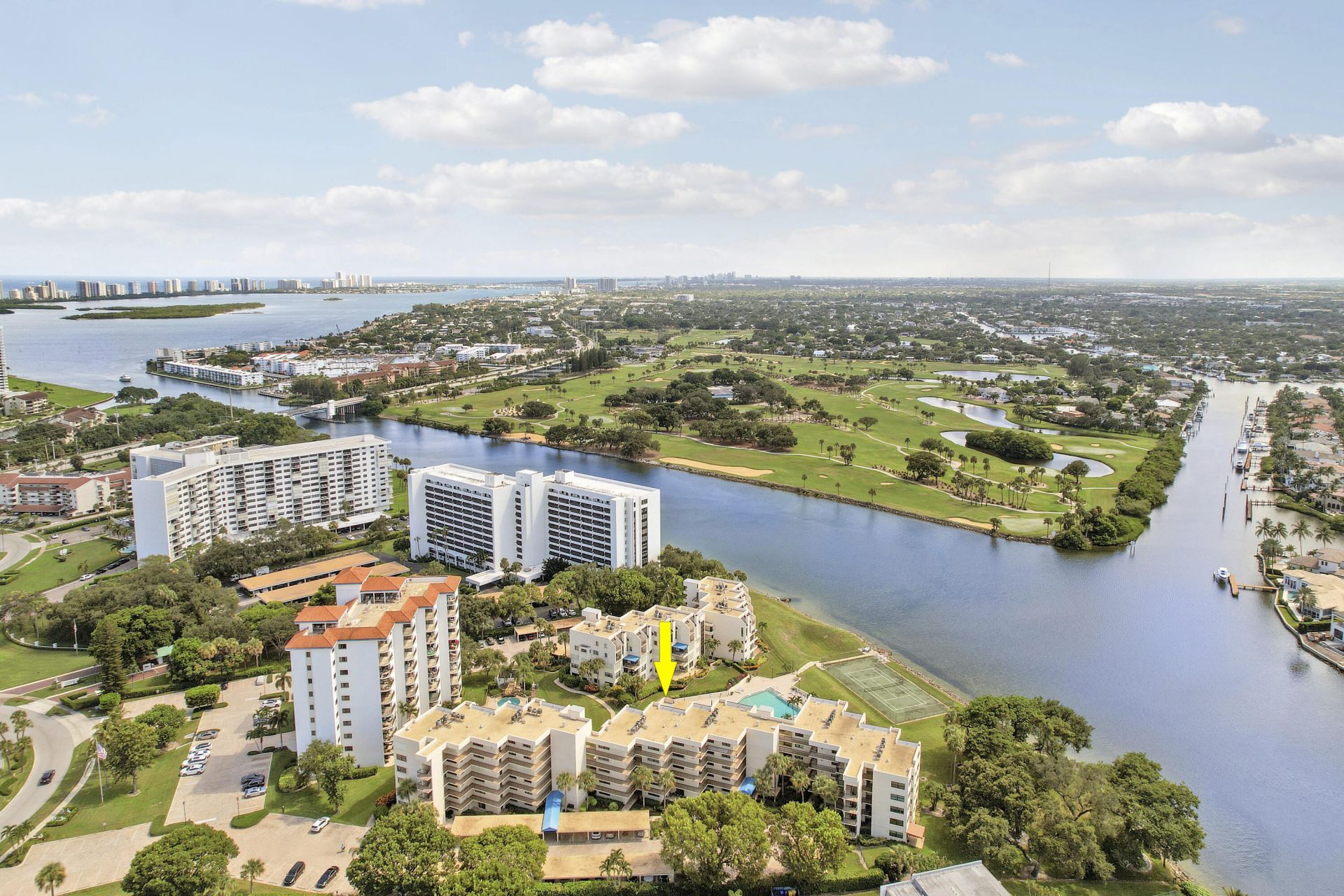 372 Golfview Road, Unit 403, North Palm Beach, FL 33408 Photo