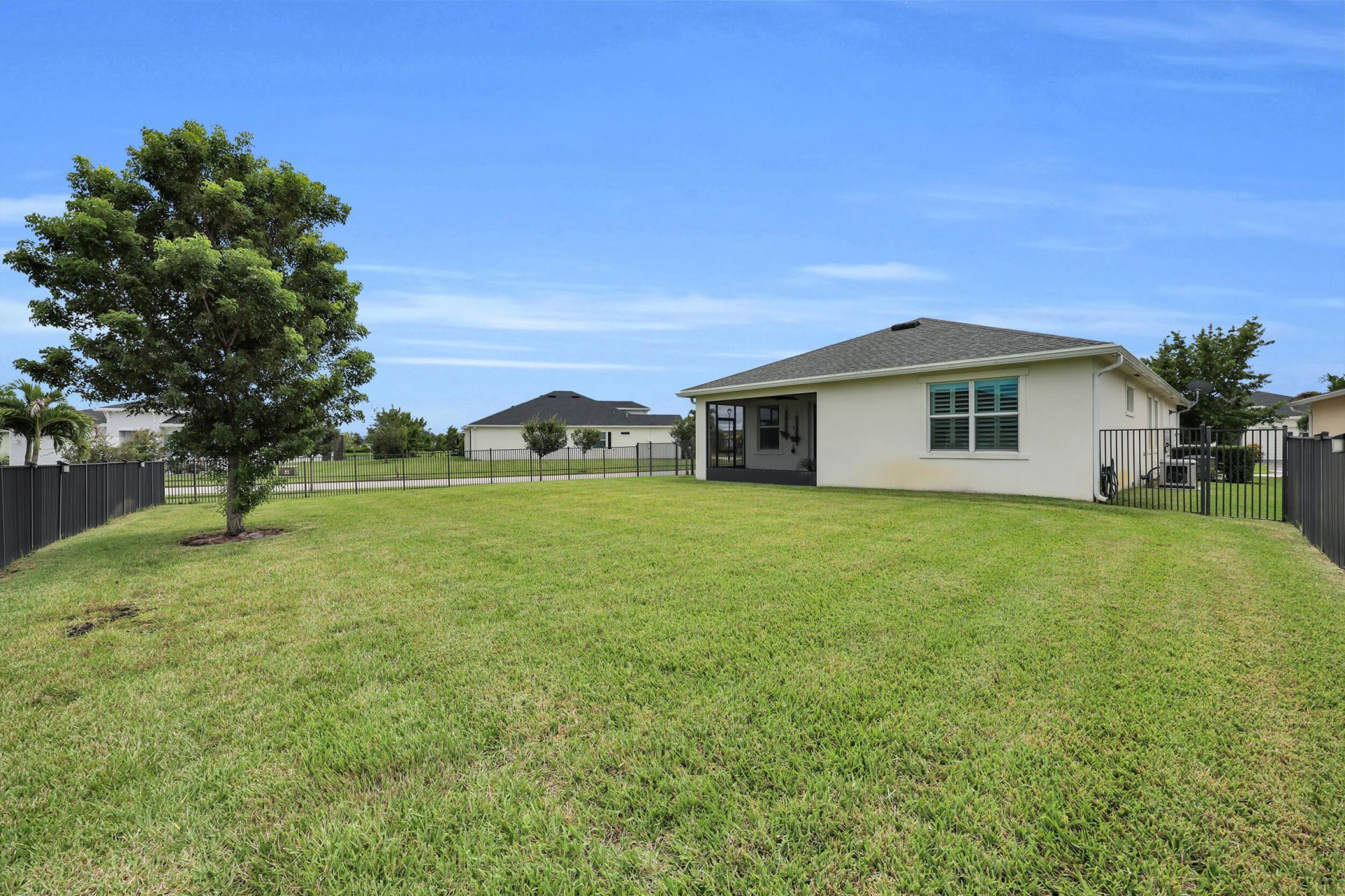 735 SE Woodbine Road, Port Saint Lucie, FL 34984 Photo