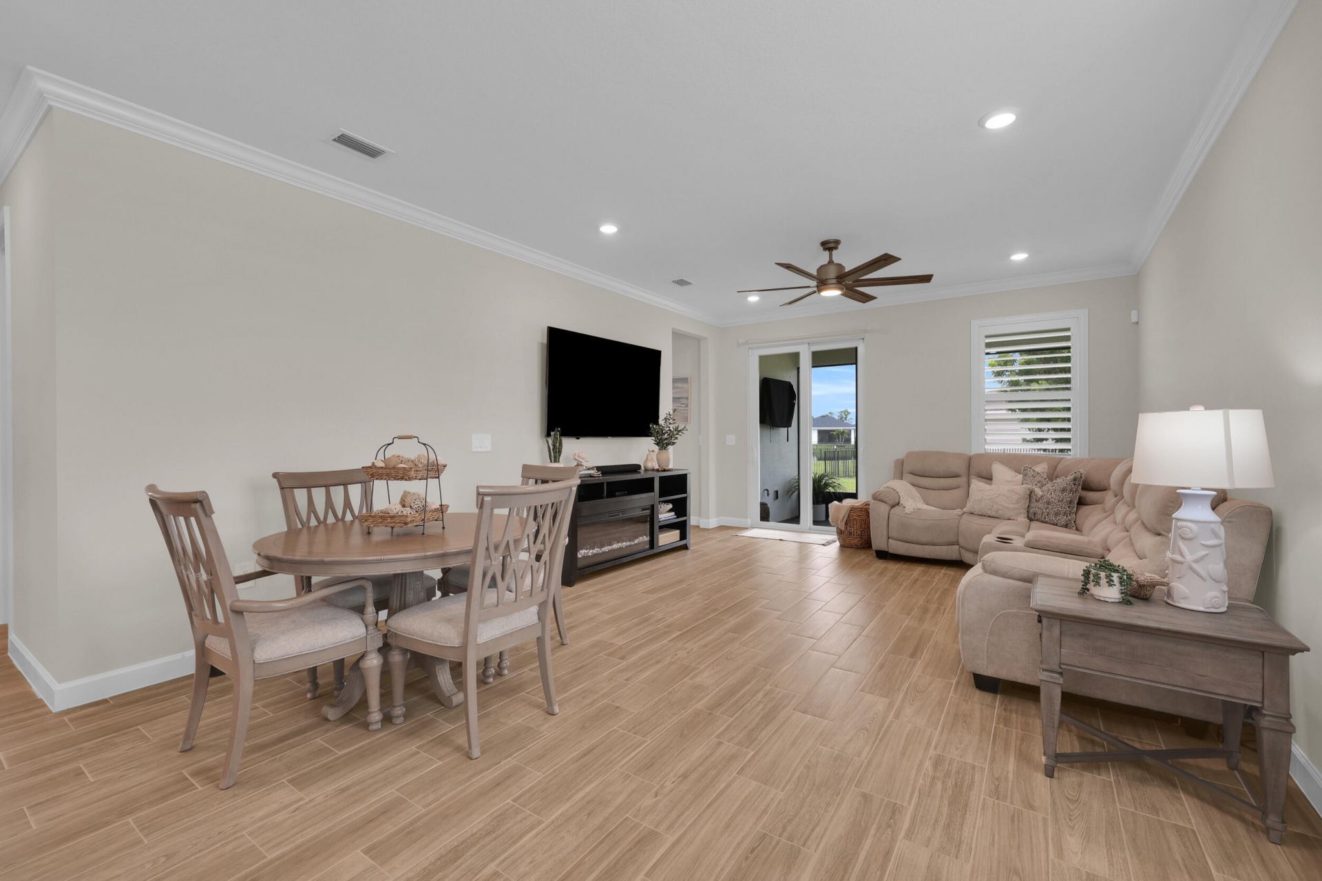 735 SE Woodbine Road, Port Saint Lucie, FL 34984 Photo