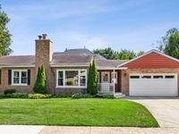 42 Washington Street, Glenview, IL 60025 primary photo