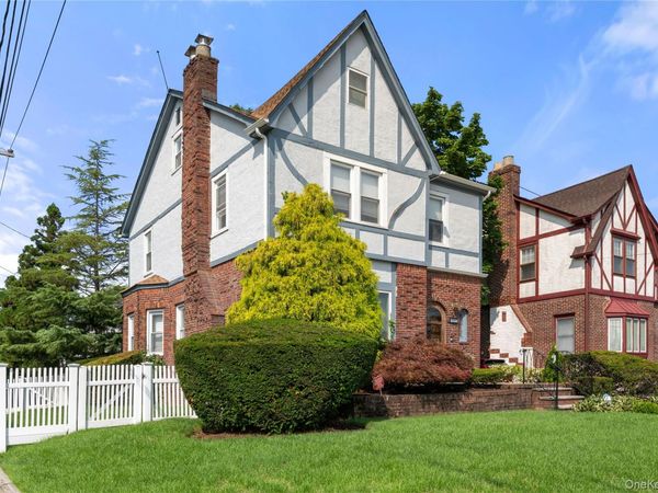 381 Woodmere Boulevard , Woodmere, NY 11598