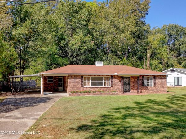 215 Buena Vista Drive, Vicksburg, MS 39180