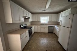 800 Mobley Street  photo 4