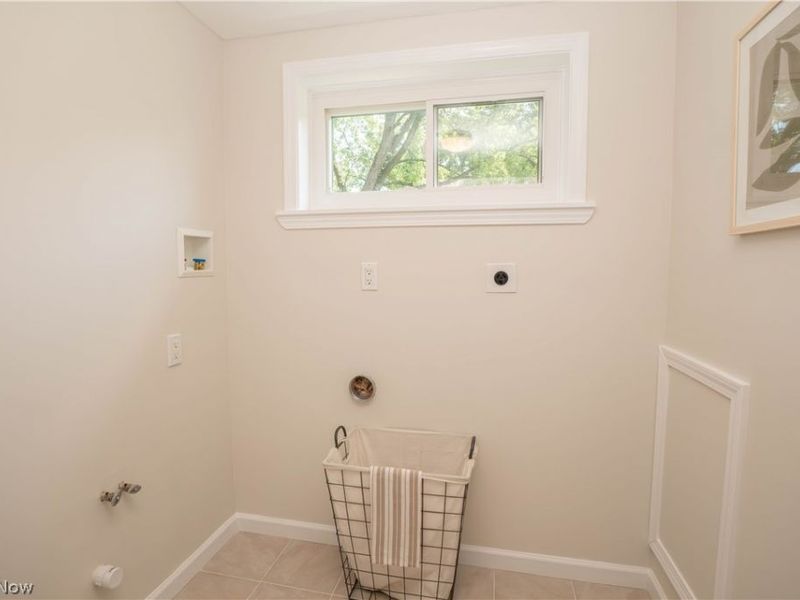 592 Frost Road, Streetsboro, OH 44241 Photo 19