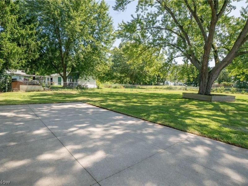 592 Frost Road, Streetsboro, OH 44241 Photo 33
