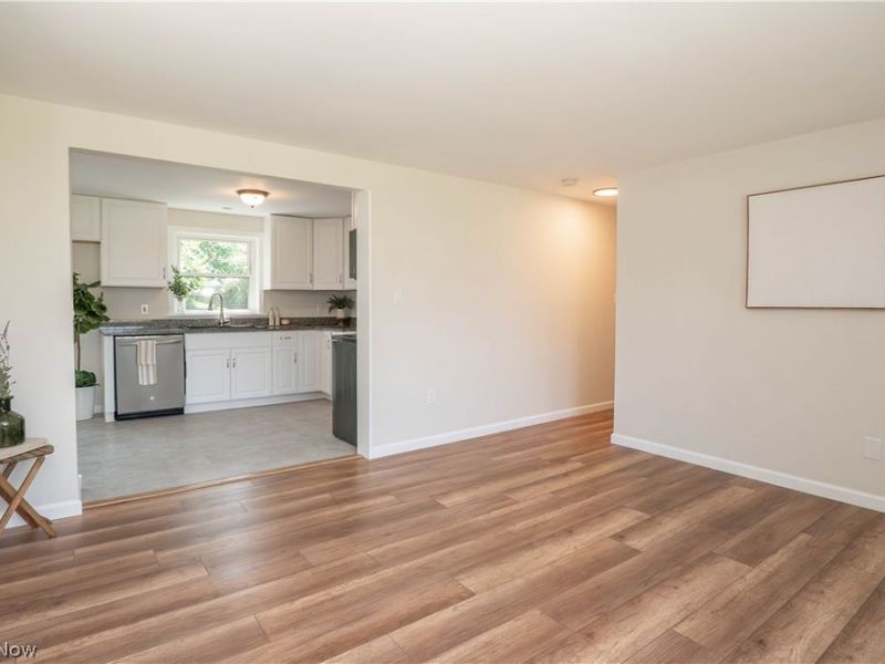 592 Frost Road, Streetsboro, OH 44241 Photo 5