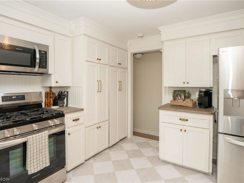 1215 Easton Street NE, Canton, OH 44721 Photo 19