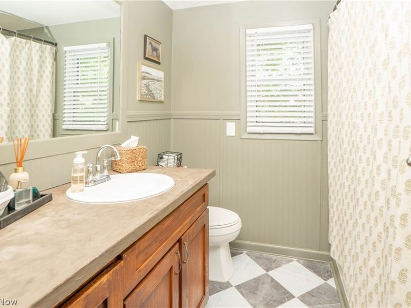 1215 Easton Street NE, Canton, OH 44721 Photo 27