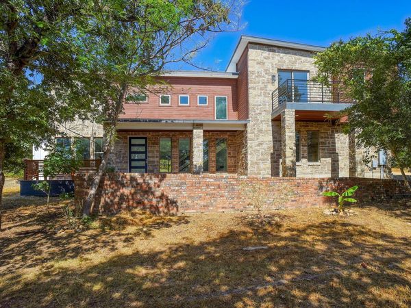 316 Tall Forest DR, Bastrop, TX 78602