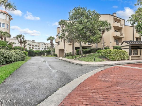 823 SPINNAKERS REACH Drive, Ponte Vedra Beach, FL 32082
