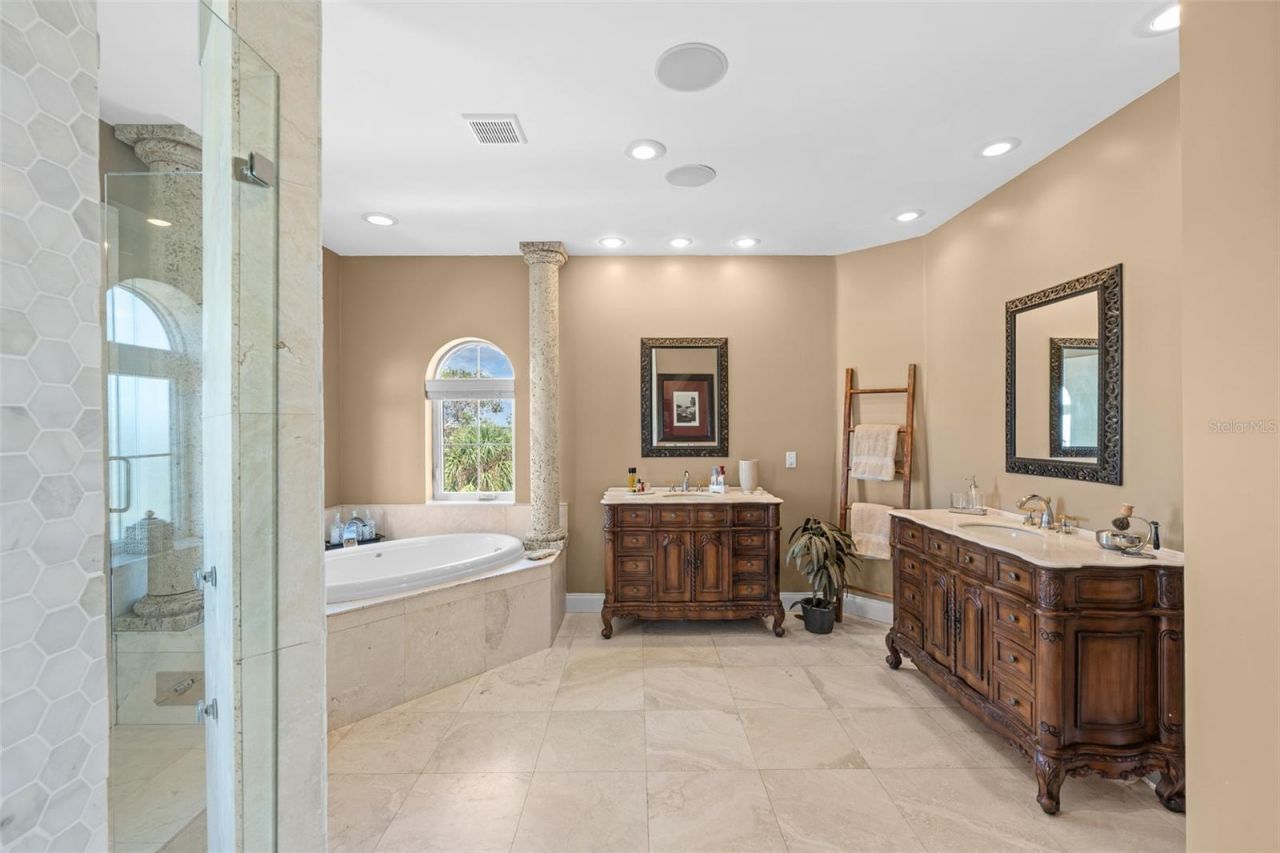 3236 Gulf Winds Circle, Hernando Beach, FL 34607 Photo