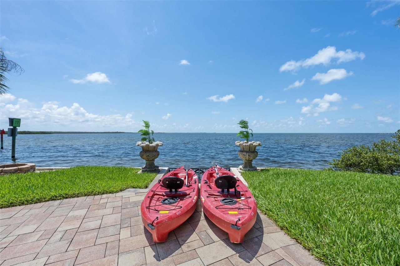 3236 Gulf Winds Circle, Hernando Beach, FL 34607 Photo