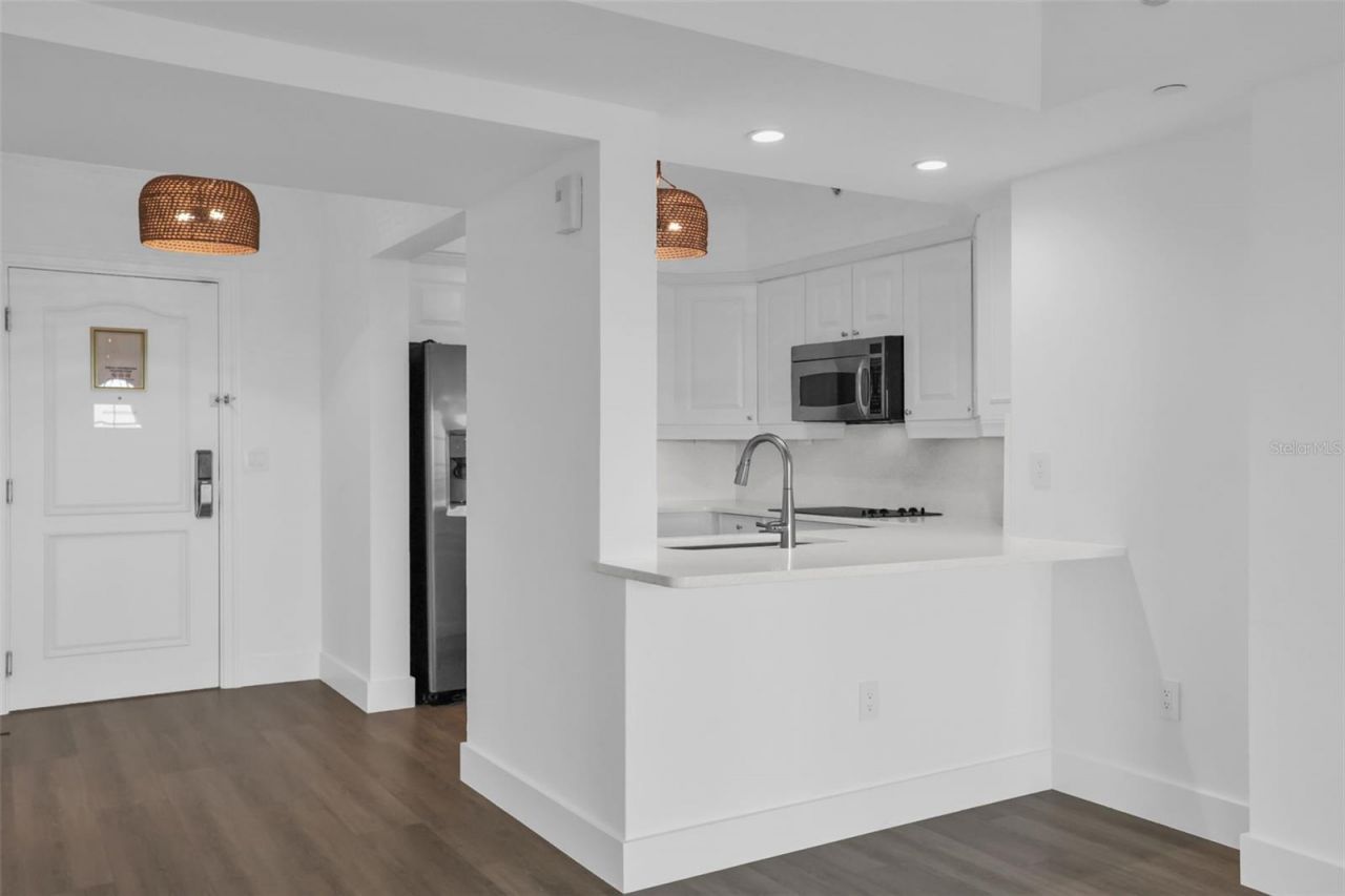 7593 Gathering Drive, Unit 707, Reunion, FL 34747 Photo