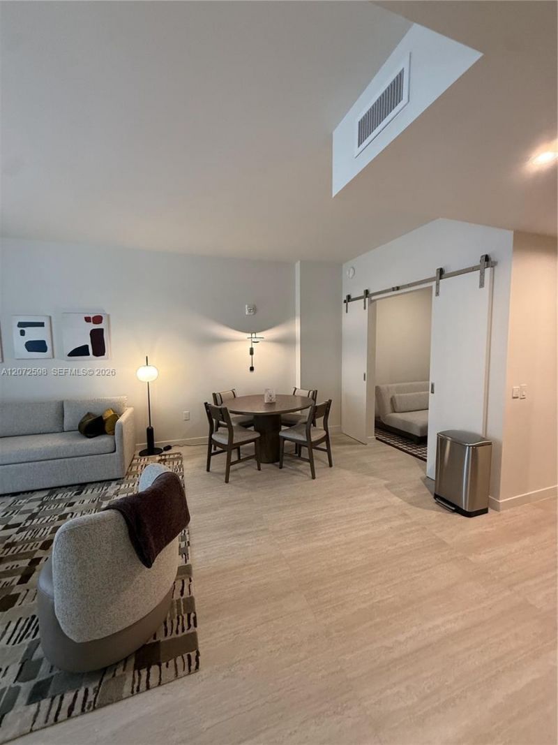 1611 SW 2nd Avenue , Unit 202, Miami, FL 33129 Photo