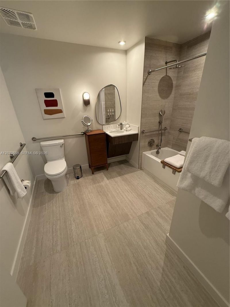 1611 SW 2nd Avenue , Unit 202, Miami, FL 33129 Photo