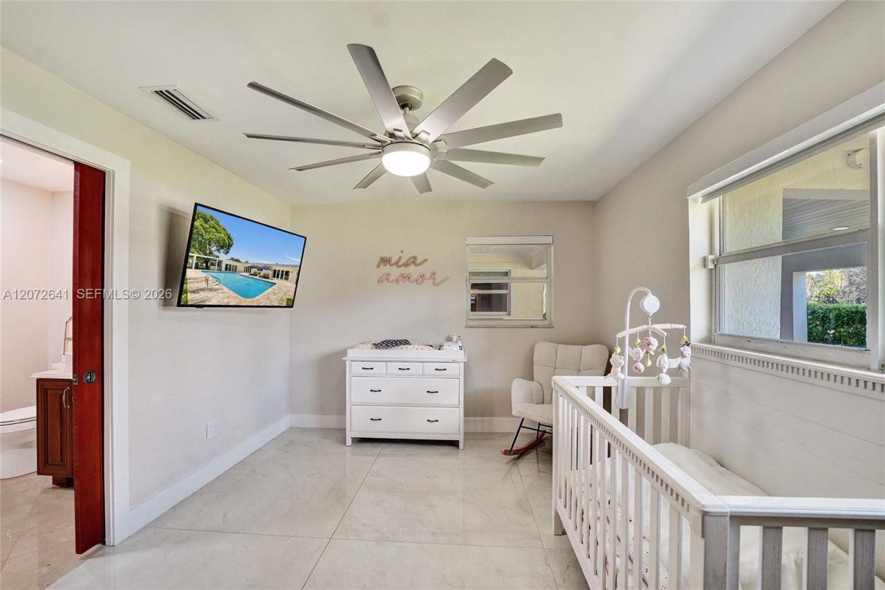 10880 SW 25th St, Davie, FL 33324 Photo