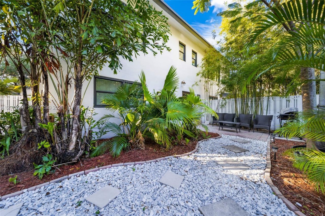 312 NE 16th Ter , Unit C, Fort Lauderdale, FL 33301 Photo