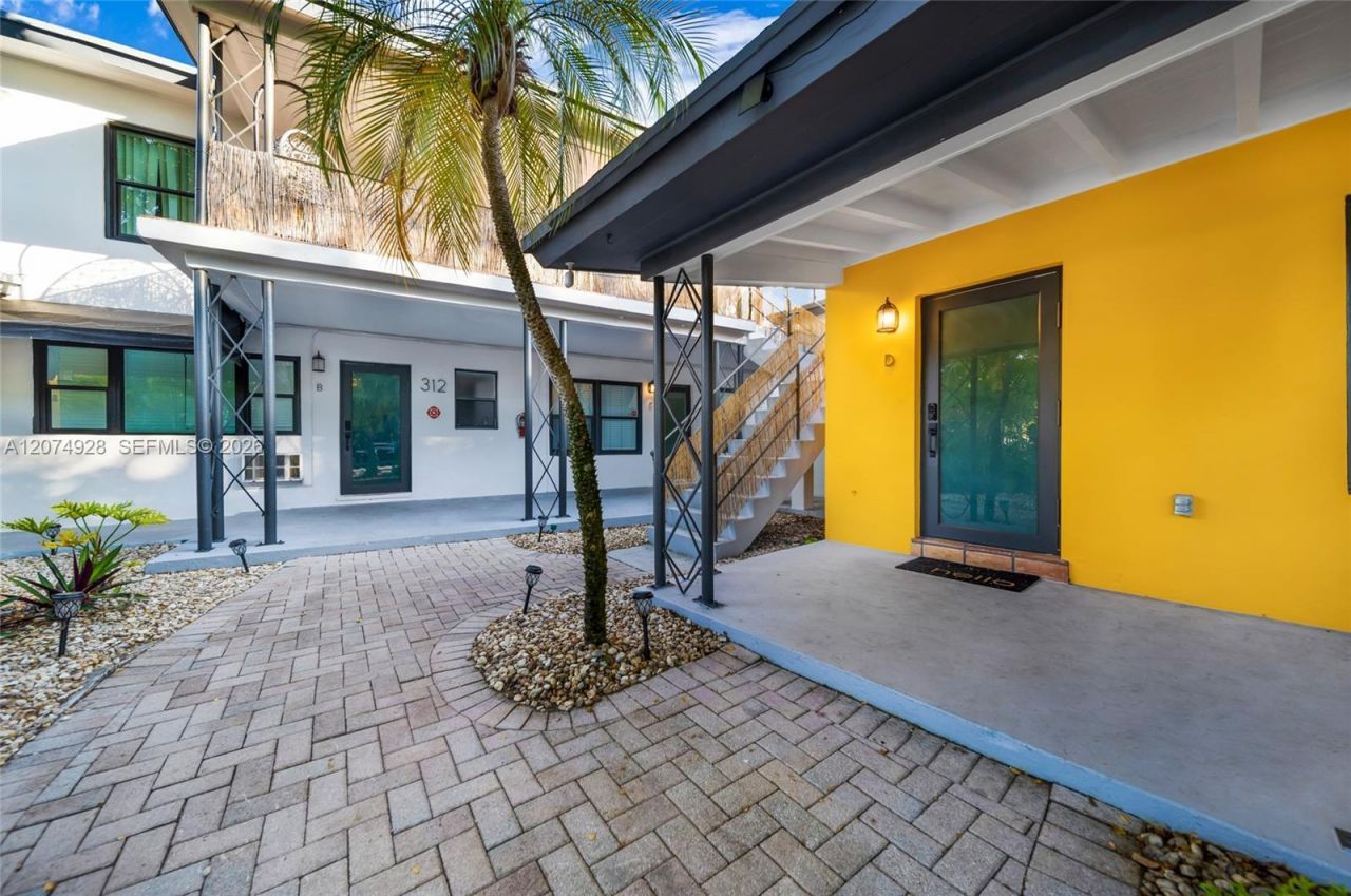 312 NE 16th Ter , Unit C, Fort Lauderdale, FL 33301 Photo
