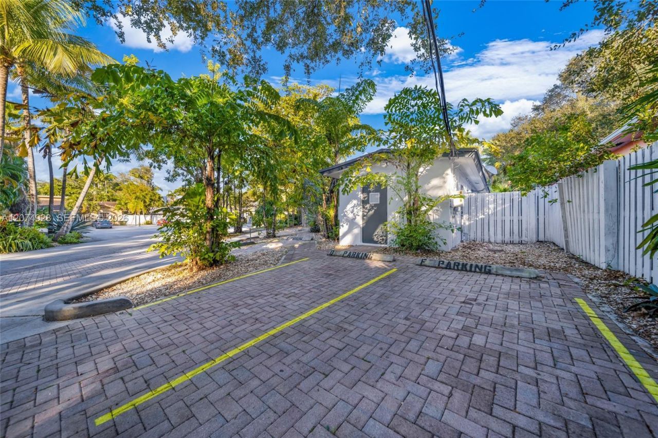 312 NE 16th Ter , Unit C, Fort Lauderdale, FL 33301 Photo
