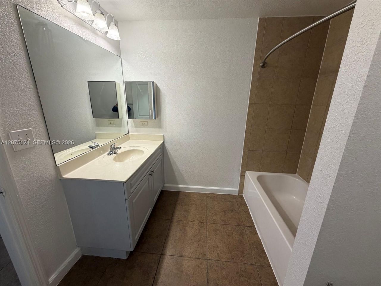 2210 Hammock Square Drive , Unit 306, Lynn Haven, FL 32444 Photo