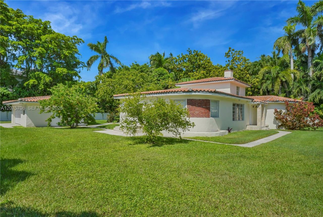 8775 SW 53rd Ct, Unit REAR, Miami, FL 33143 Photo