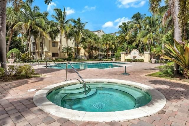 5760 Rock Island Rd , Unit 313, Tamarac, FL 33319 Photo