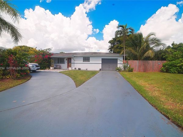16101 SW 281st St , Homestead, FL 33033