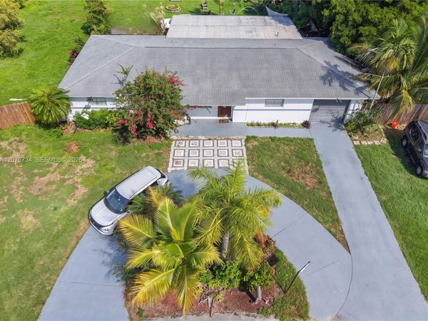 16101 SW 281st St, Homestead, FL 33033