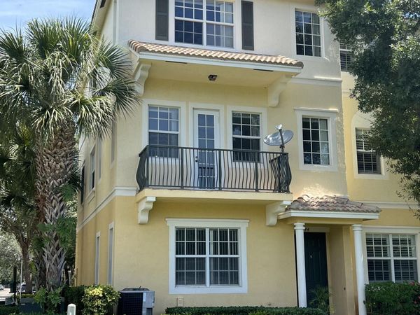 1844 NW 9th Street, Boca Raton, FL 33486