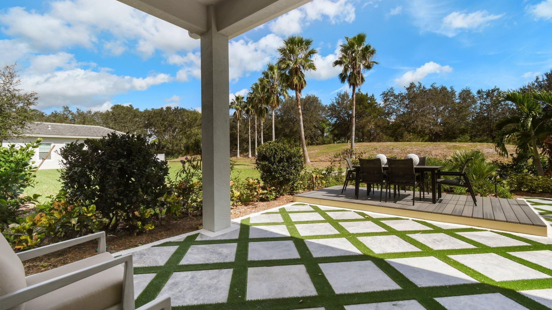 132 SE Via Tirso, Port Saint Lucie, FL 34952 Photo