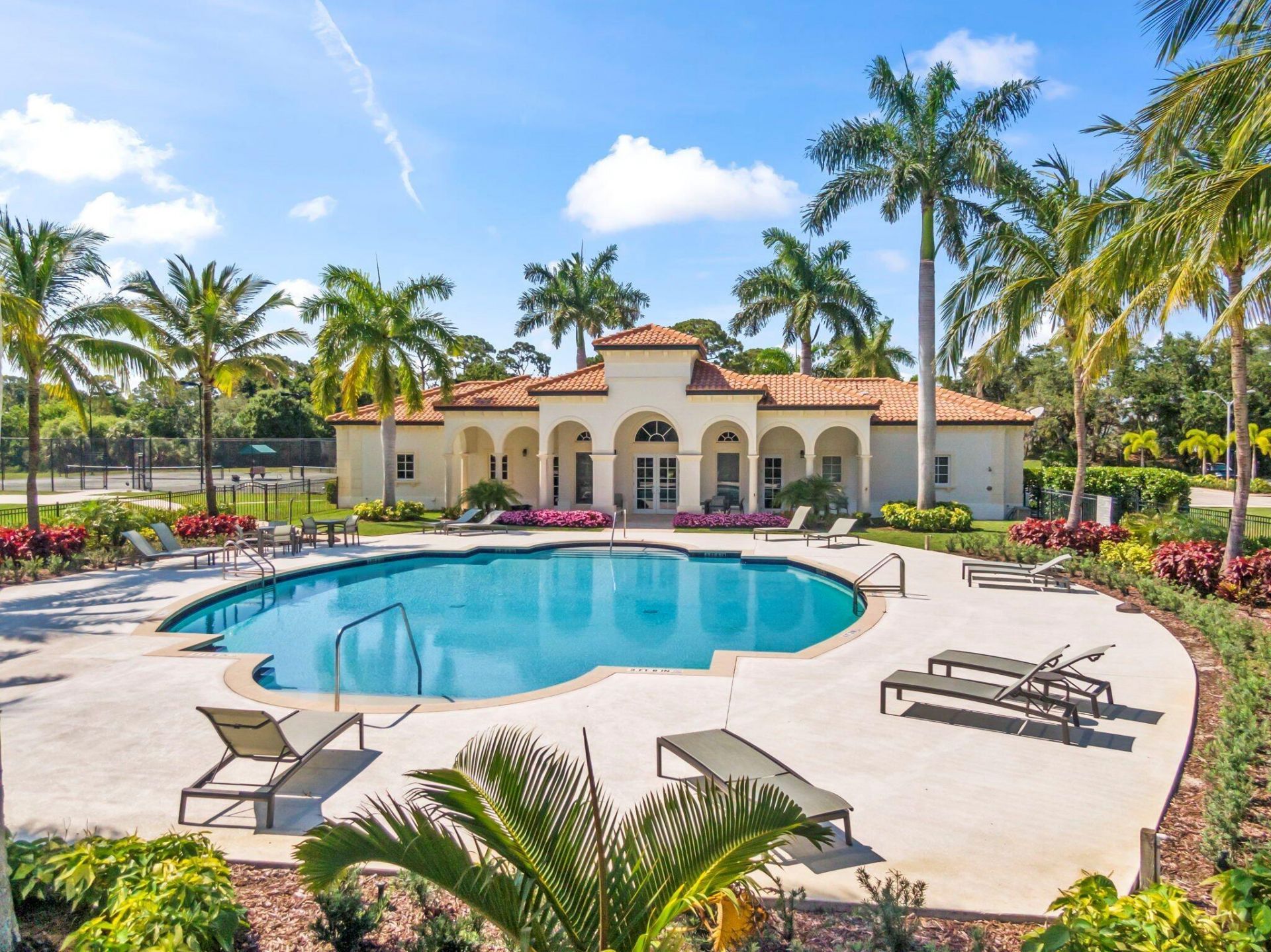132 SE Via Tirso, Port Saint Lucie, FL 34952 Photo