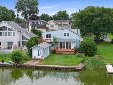 233 North Drive, Rochester, NY 14612