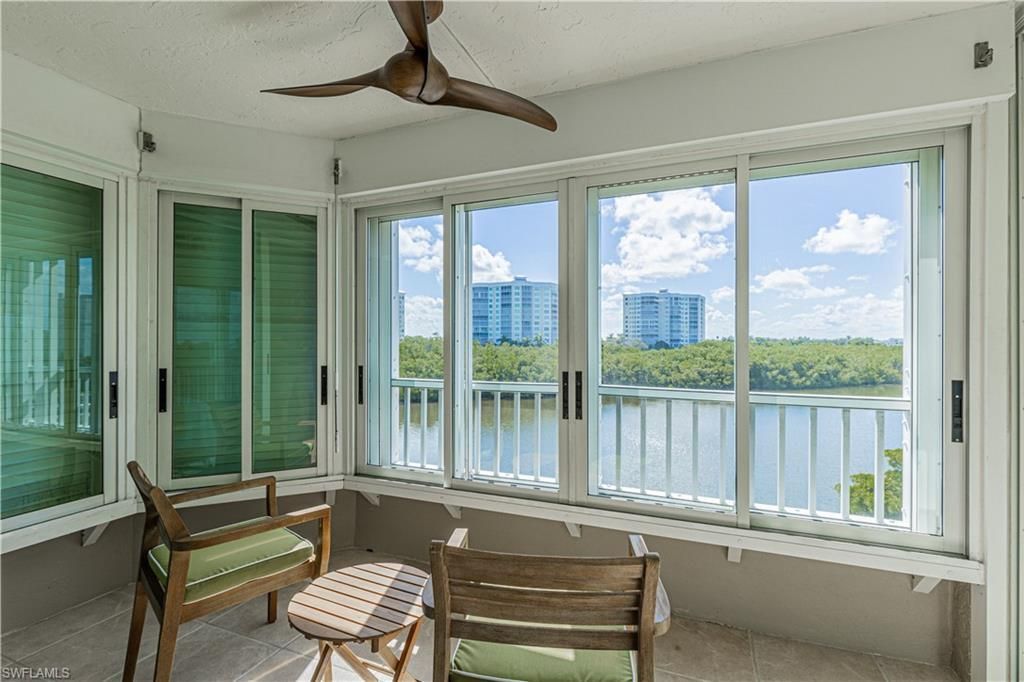 25 Bluebill Ave , Unit 301, Naples, FL 34108 Photo