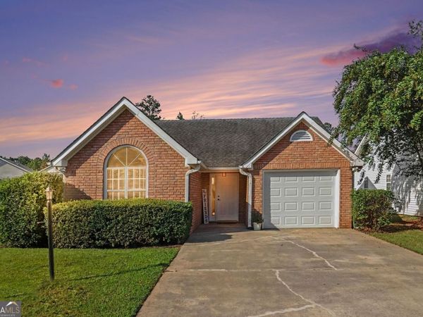 37 Greentree Drive, Newnan, GA 30265