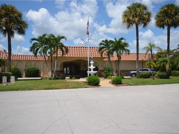 2600 S Kanner Highway , Unit Y2, Stuart, FL 34994