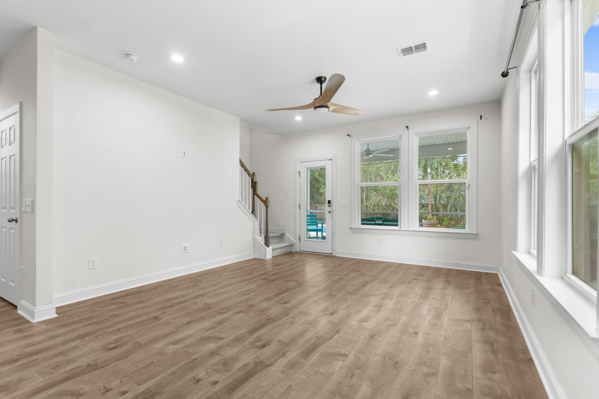 3001 Grand Bay Lane Photo 18