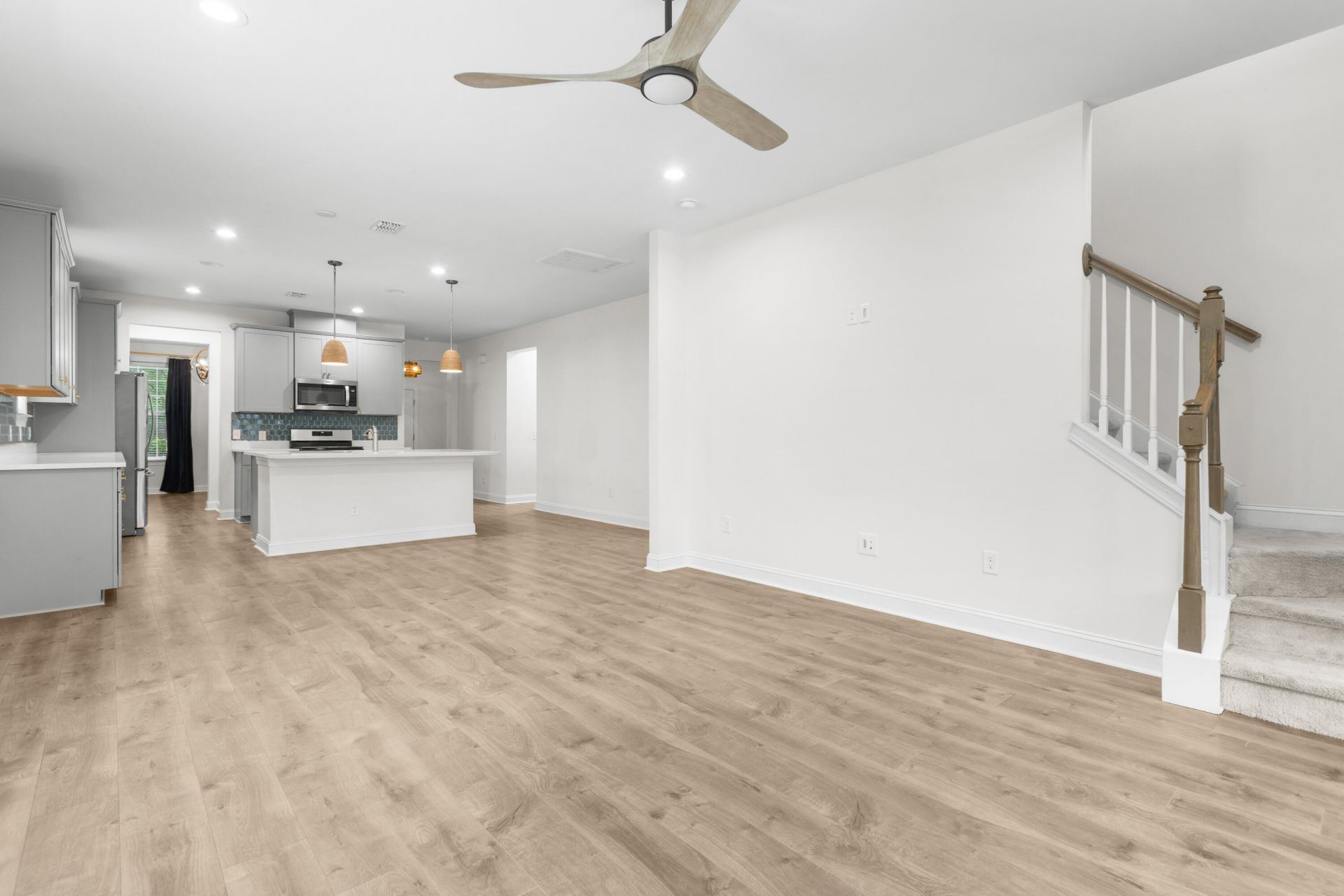 3001 Grand Bay Lane Photo 26