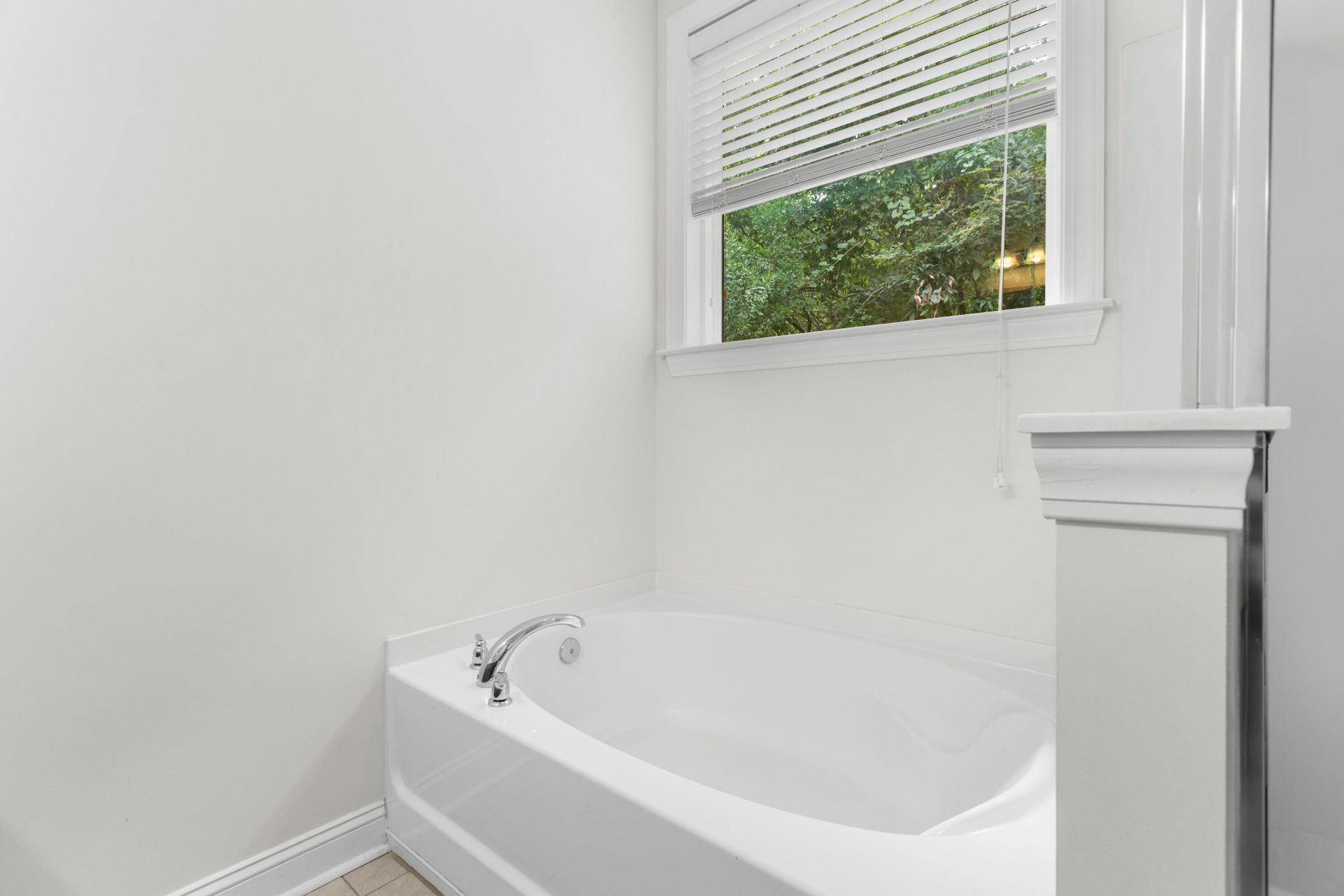 3001 Grand Bay Lane Photo 31