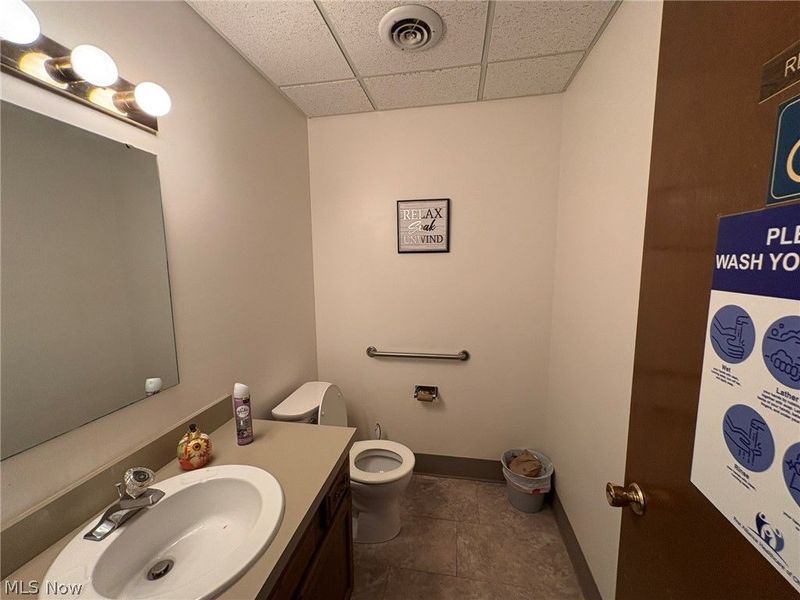 5315 Oberlin Avenue, Lorain, OH 44053 Photo 17