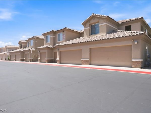 6655 Flaminian Lane, Unit 204, North Las Vegas, NV 89084