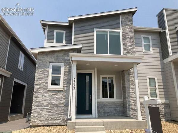 5323 Spalding Place, Longmont, CO 80504