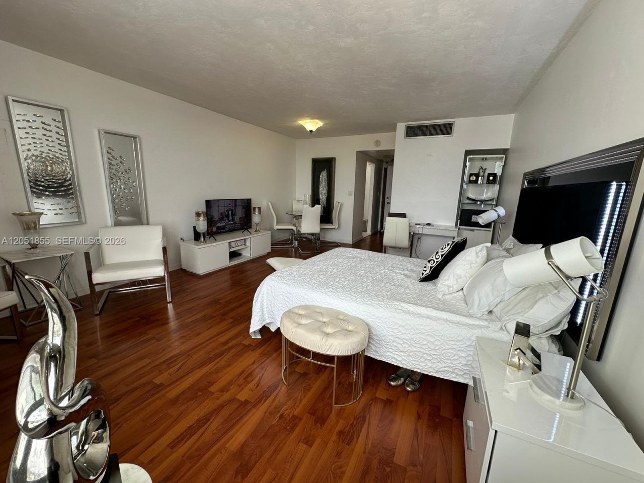 2899 Collins Ave , Unit 1734, Miami Beach, FL 33140 Photo
