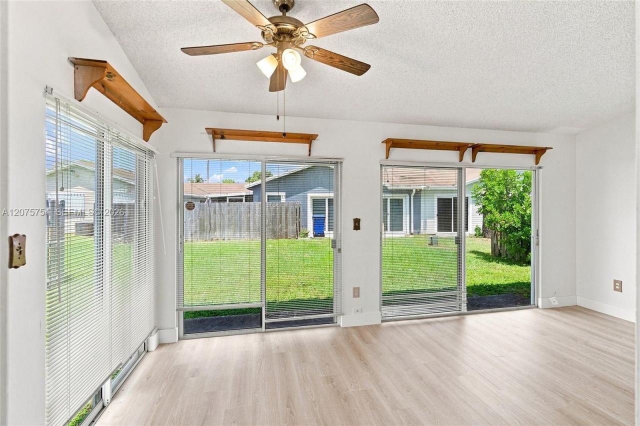 9771 W Fern Ln , Miramar, FL 33025 Photo